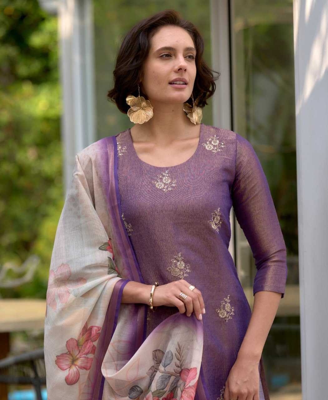 Ynf Heavy Roman Silk KESH507 JAINIL Suits & Dresses Wholesale Embroidery Suits Party wear suits Silk Suits Manufacturer