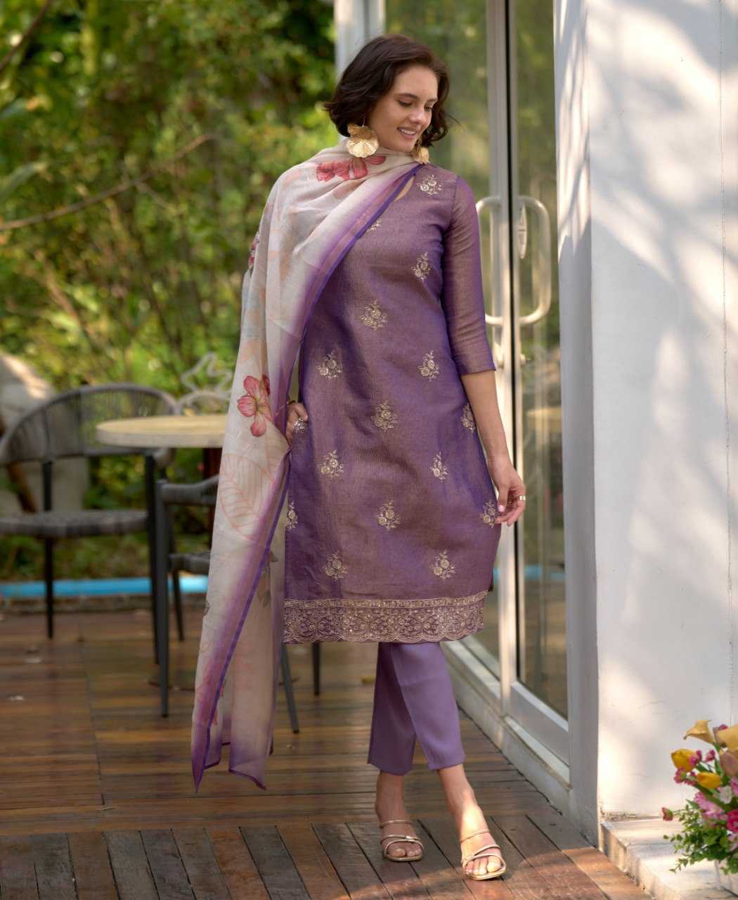 Ynf Heavy Roman Silk KESH507 JAINIL Suits & Dresses Wholesale Embroidery Suits Party wear suits Silk Suits Manufacturer