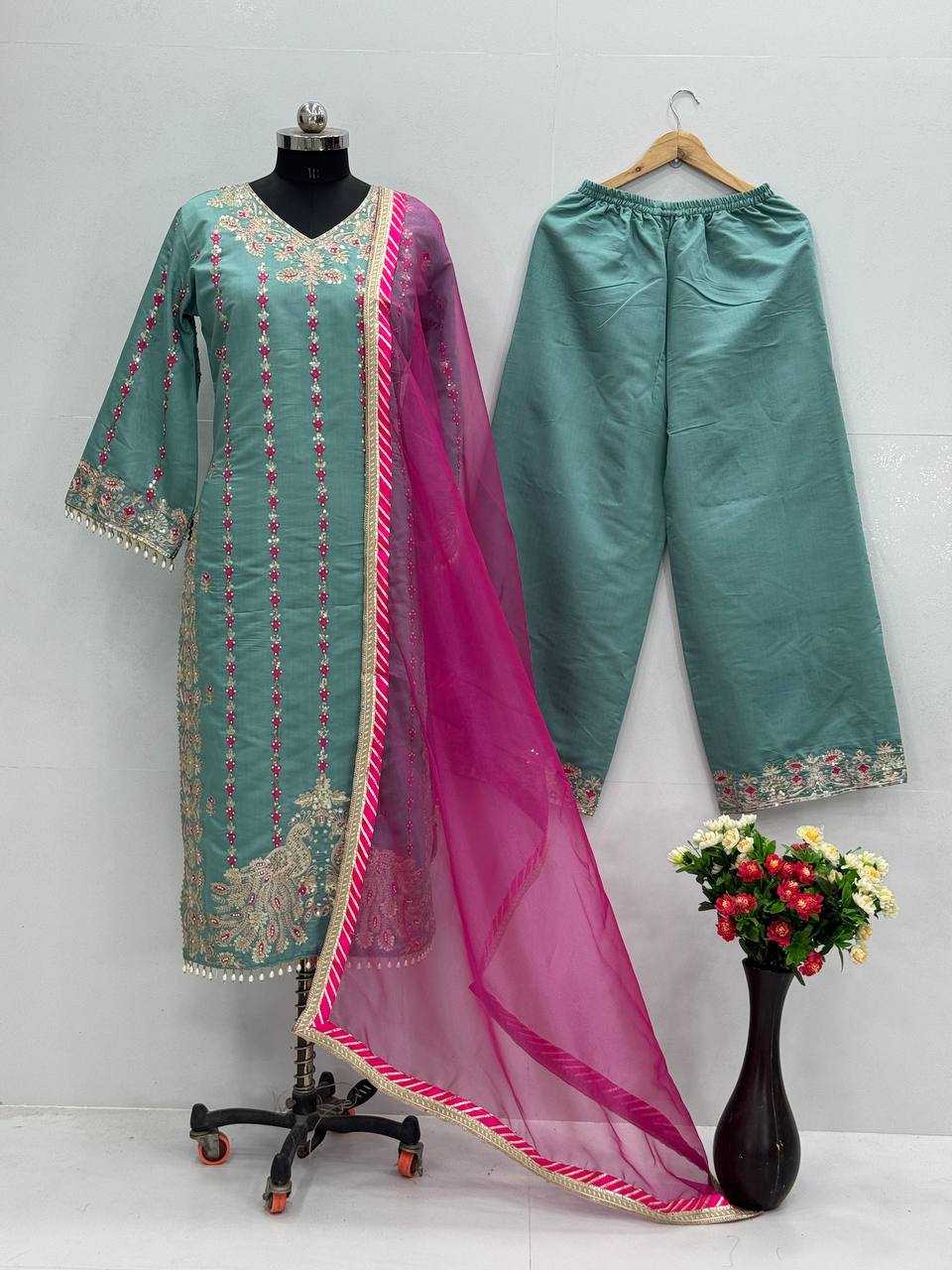 Ynf Heavy Roman Silk KESH512 200 Suits & Dresses Wholesale Ladies Suits Embroidery Suits Designer Suits Manufacturer
