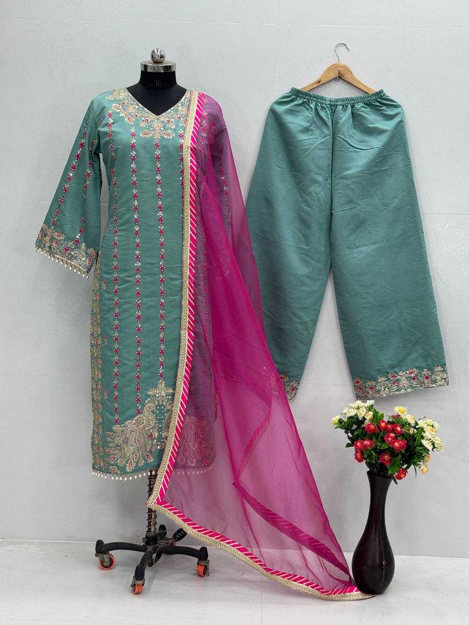 Ynf Heavy Roman Silk KESH512 200 Suits & Dresses Wholesale Ladies Suits Embroidery Suits Designer Suits Manufacturer