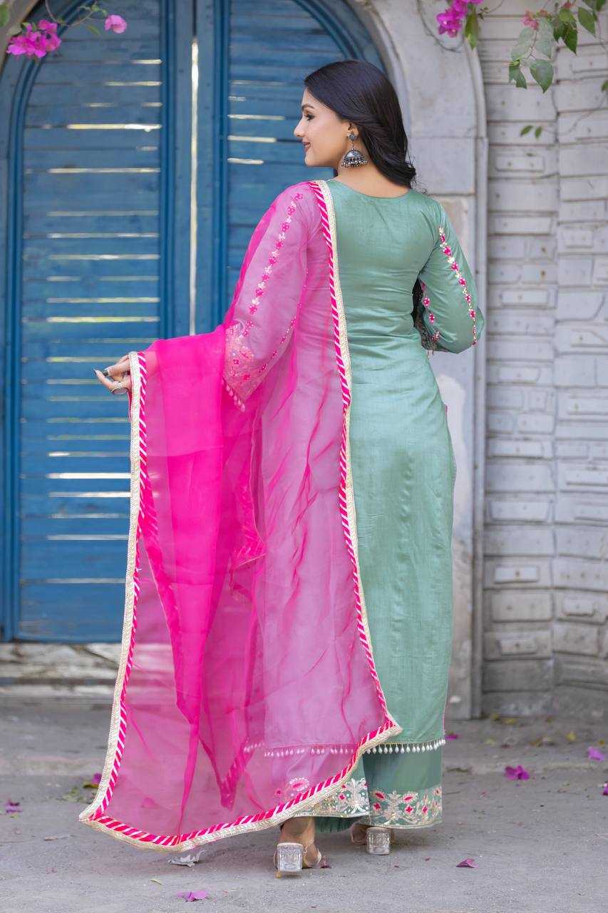 Ynf Heavy Roman Silk KESH512 200 Suits & Dresses Wholesale Ladies Suits Embroidery Suits Designer Suits Manufacturer