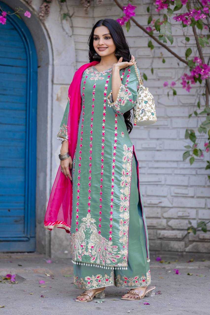Ynf Heavy Roman Silk KESH512 200 Suits & Dresses Wholesale Ladies Suits Embroidery Suits Designer Suits Manufacturer
