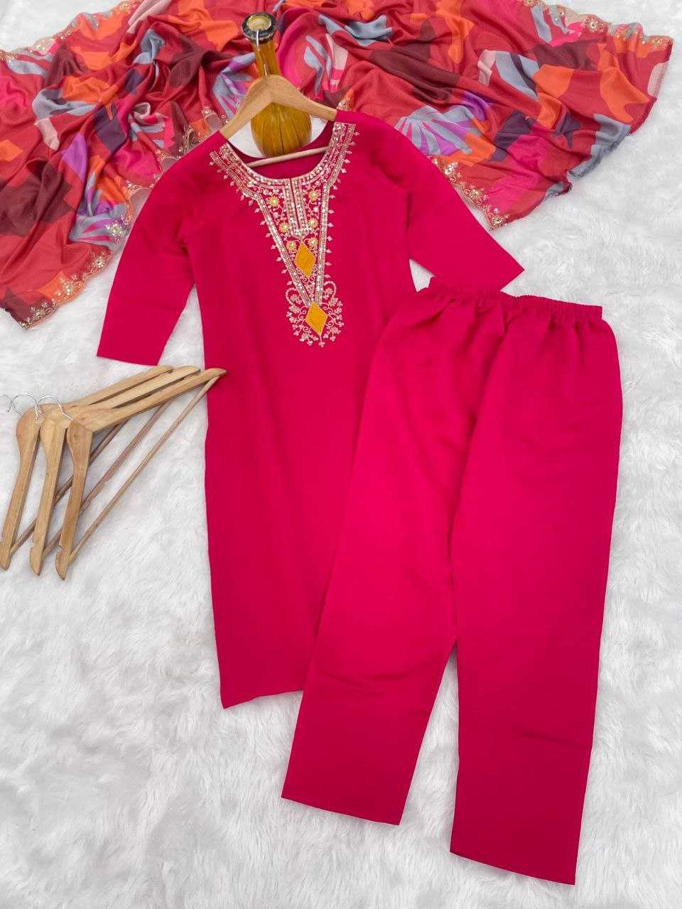 Ynf Heavy Roman Silk KESH517 H1 Suits & Dresses Wholesale Ladies Suits Party wear suits Designer Suits Manufacturer