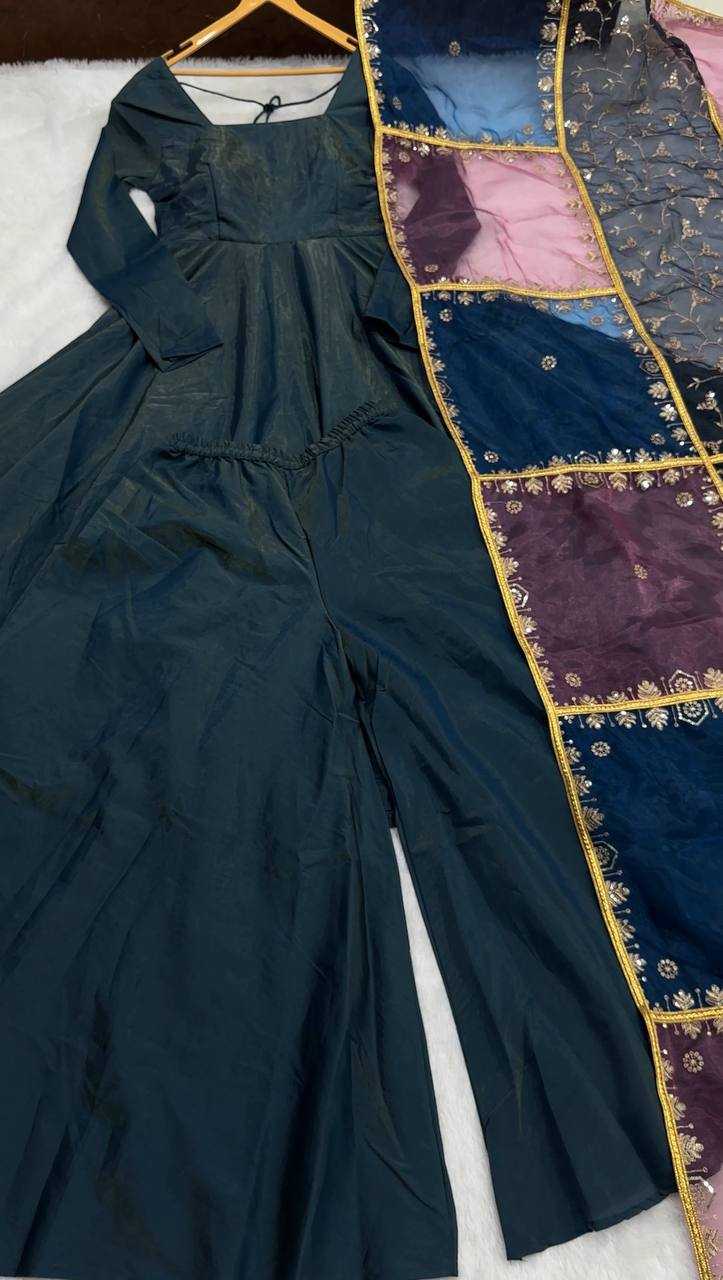 Ynf Heavy Roman Silk KESH533 5113 Gowns Wholesale Fancy Gowns Anarkali Gown Long Gowns Manufacturer