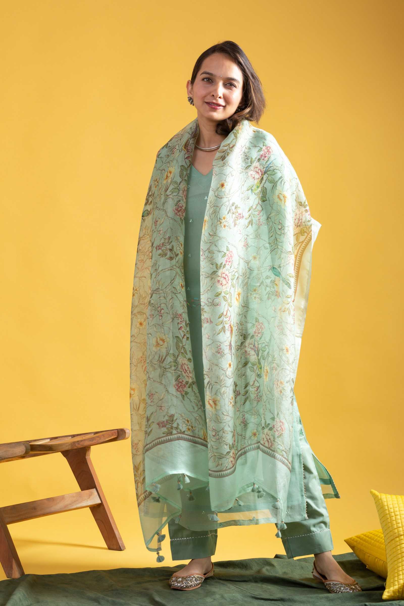 Ynf Heavy Roman Silk KESH545 4207 Suits & Dresses Wholesale Ladies Suits Embroidery Suits Patiala Suits Manufacturer