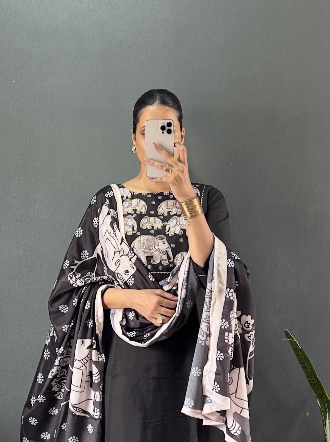 Ynf Heavy Roman Silk RIN102 111 Suits & Dresses Wedding Collections Festive Collections Wholesale Ladies Silk Suit Wedding Outfits Handwork Suits Manufacturer