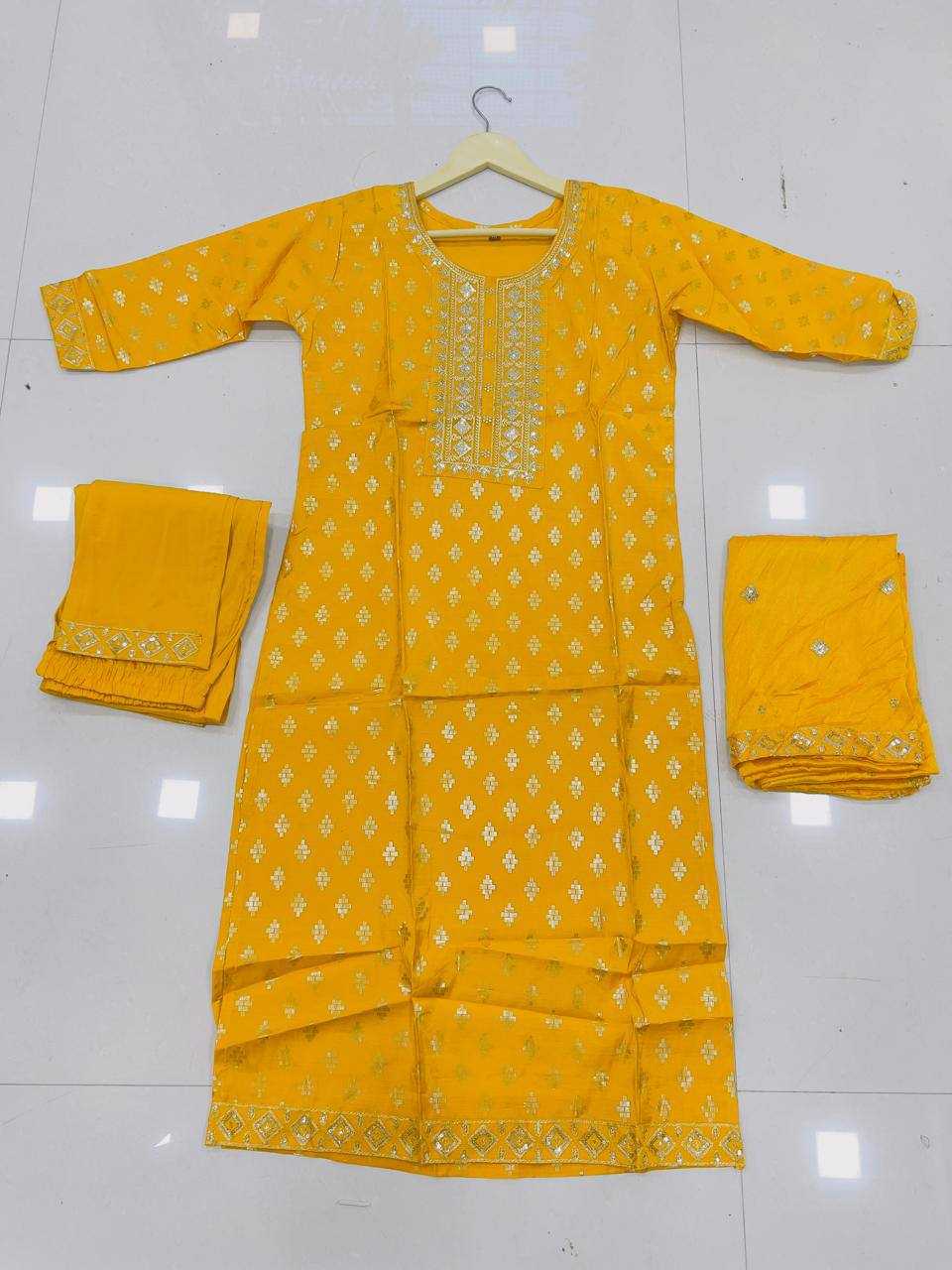 Ynf Heavy Roman Silk RIN131 1001 Suits & Dresses Wholesale Ladies Suits Embroidery Suits Party wear suits Manufacturer