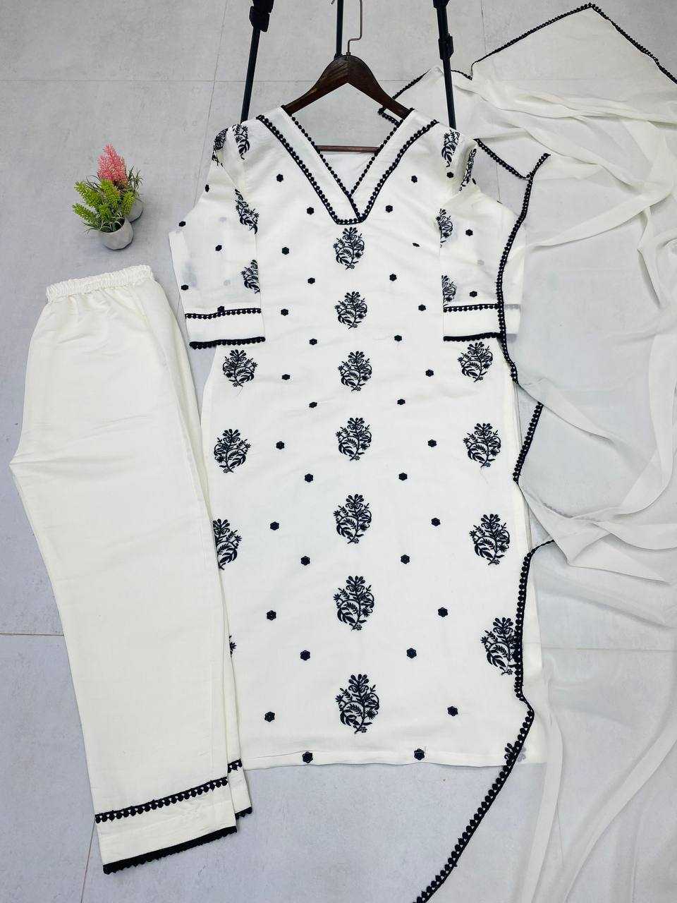 Ynf Heavy Roman Silk RIN141 1960 Suits & Dresses Wedding Collections Festive Collections Wholesale Embroidery Suits Ladies Silk Suit Casual Dresses Manufacturer