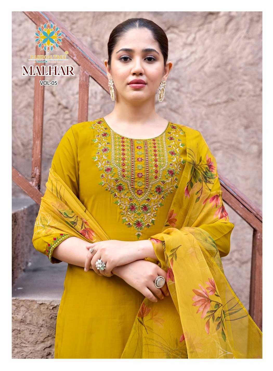 Ynf Heavy Roman Silk RIN190 Passion Tree-MALHAR VOL-5 Setwise Collections Wholesale Kurtis Catalogs Manufacturer