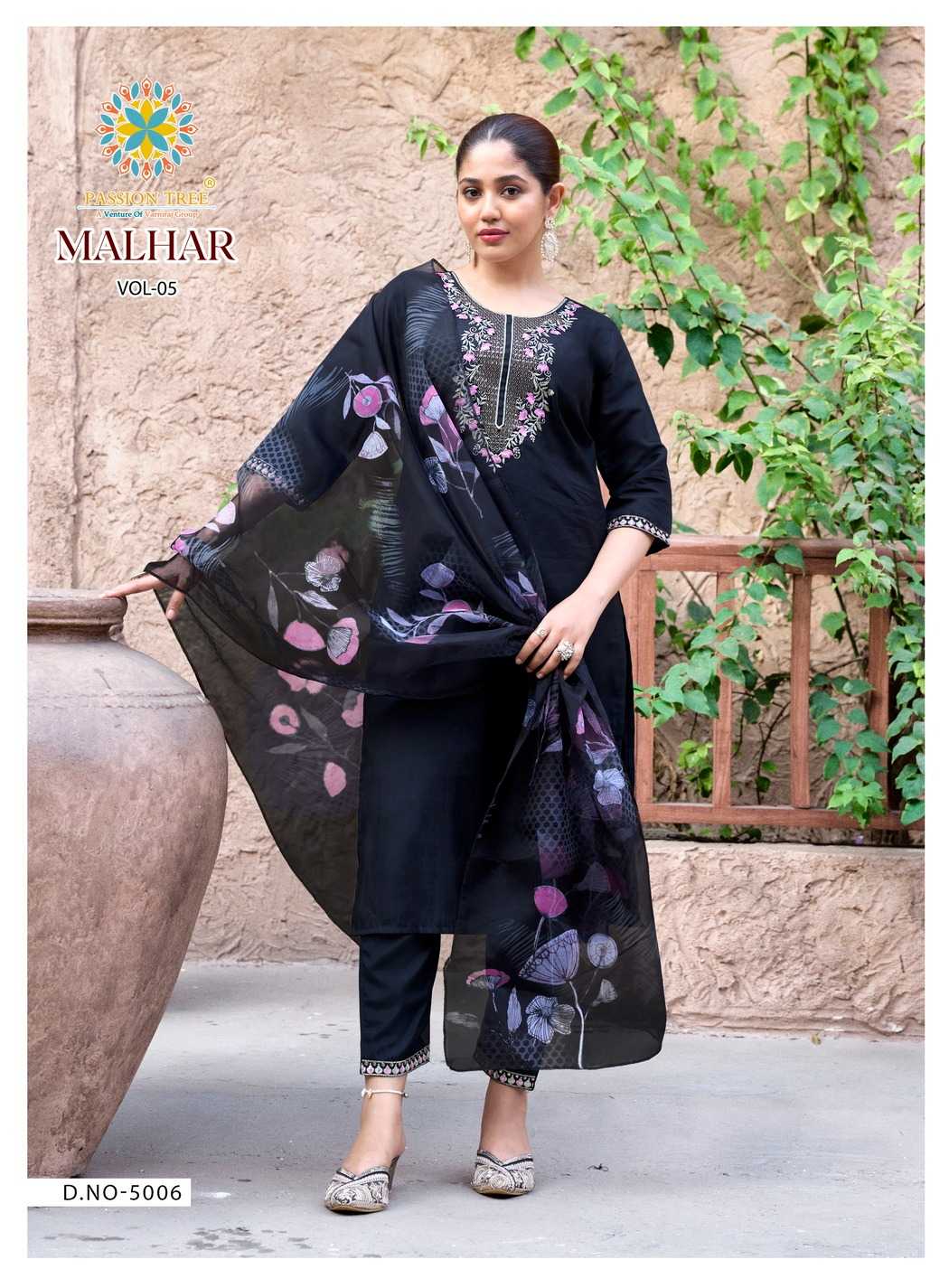 Ynf Heavy Roman Silk RIN190 Passion Tree-MALHAR VOL-5 Setwise Collections Wholesale Kurtis Catalogs Manufacturer