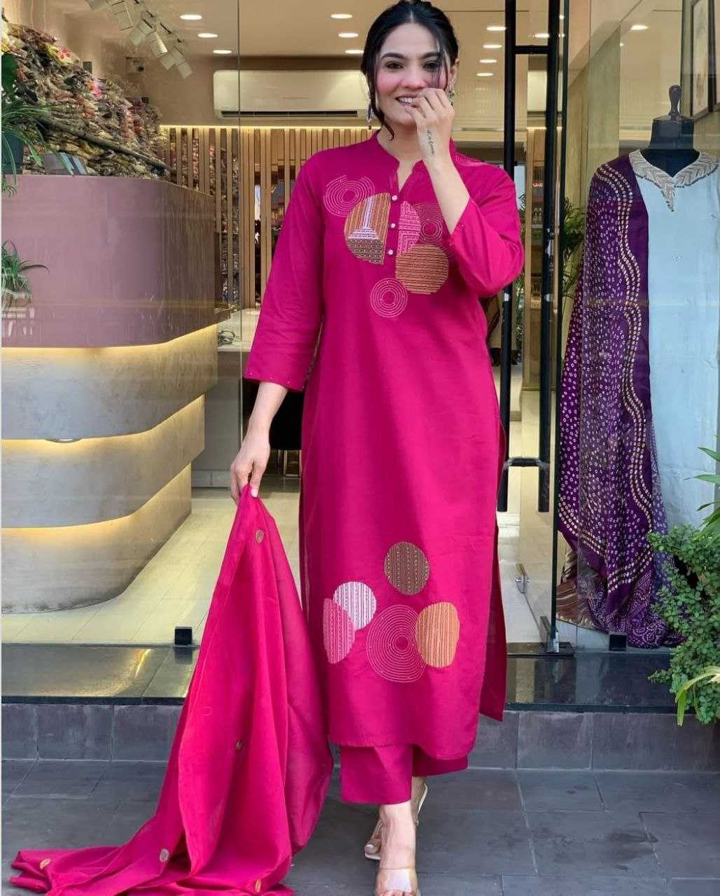 Ynf Heavy Roman Silk RIN193 wrinkle Suits & Dresses Wholesale Ladies Suits Party wear suits Designer Suits Manufacturer