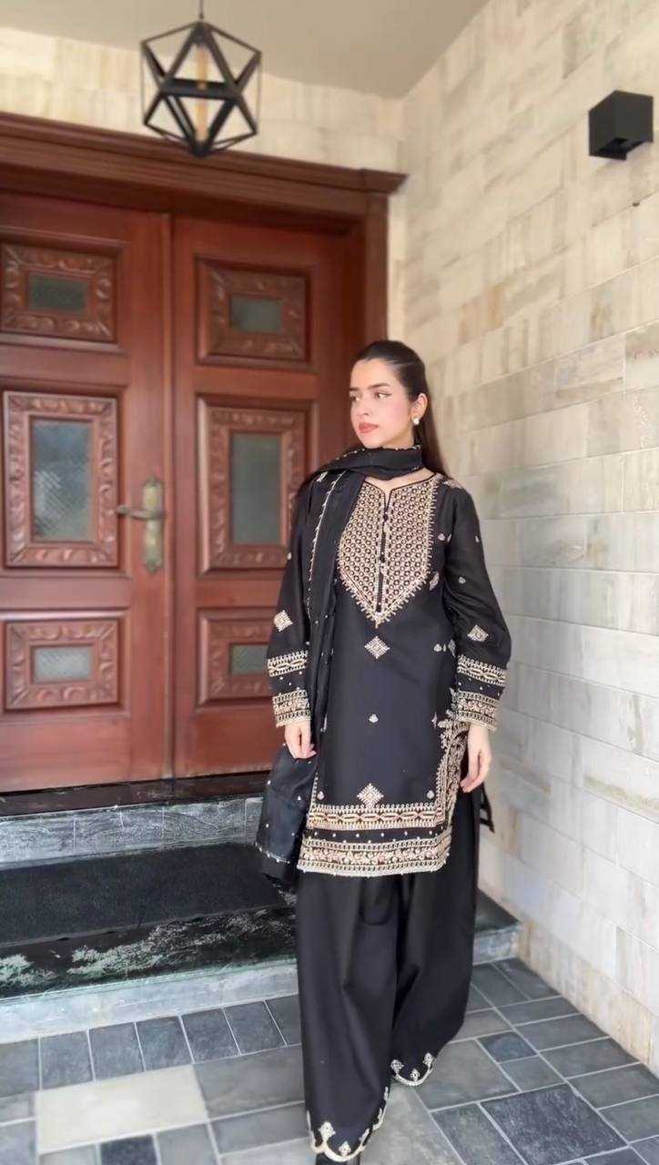 Ynf Heavy Roman Silk RIN197 4871 5899 Suits & Dresses Wholesale Ladies Suits Embroidery Suits Designer Suits Manufacturer