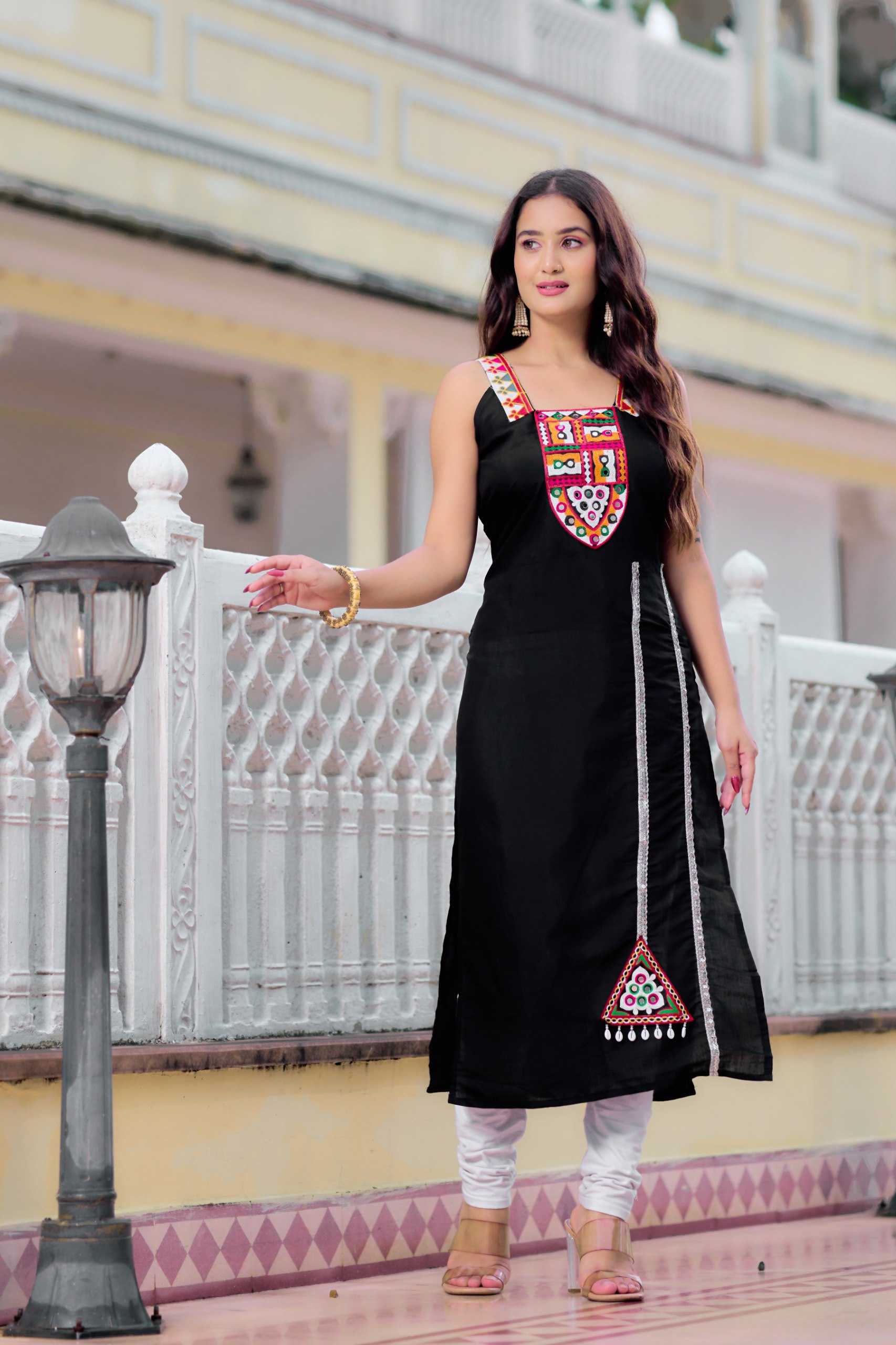 Ynf Heavy Roman Silk RIN218 1072 Kurti Wholesale Mirror Work Kurti Sleeveless Kurtis Manufacturer