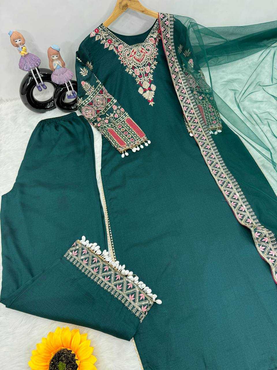 Ynf Heavy Silk KESH512 170 Suits & Dresses Wholesale Ladies Suits Dresses Designer Suits Manufacturer
