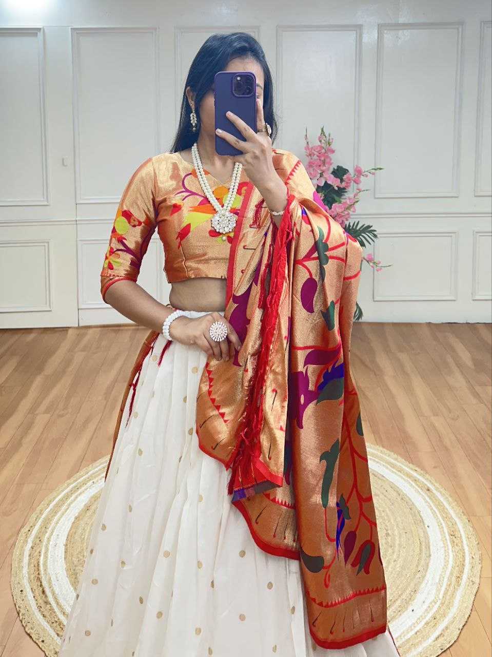 Ynf Jacquard KESH511 kanta bai Lehengas Wholesale Traditional Lehenga Paithani Lehenga White Lehenga Manufacturer