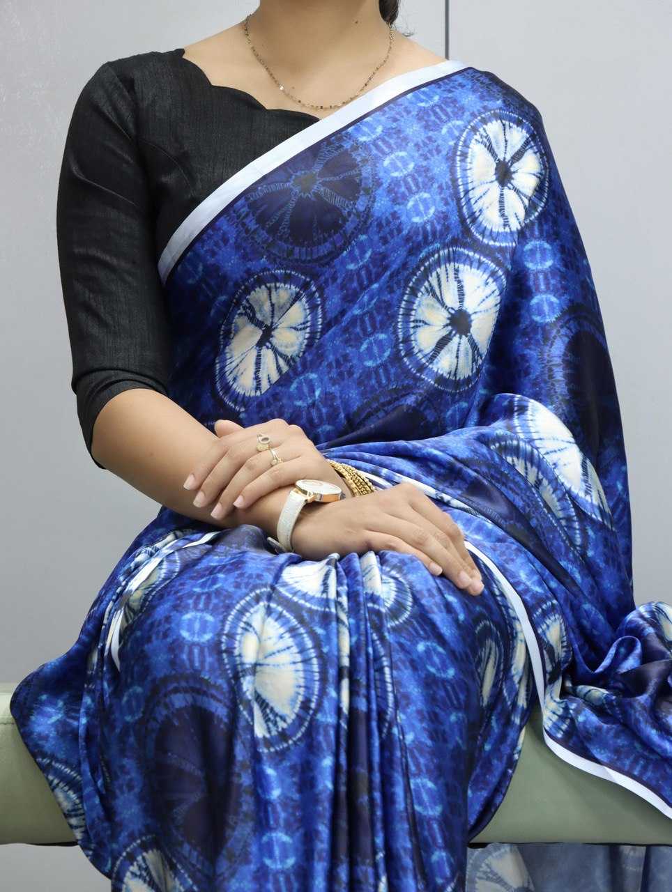 Ynf Japan Sartin RIN119 1207 Sarees Wholesale Printed Sarees Crape Satin Sarees Satin Sarees Manufacturer