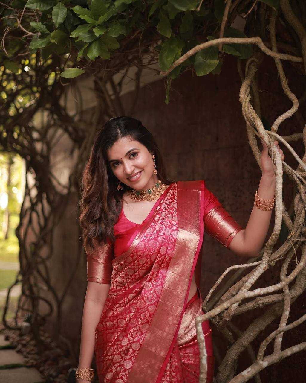 Ynf Lichi Silk KESH551 234 Silk Sarees Wholesale Traditional Silk Sarees Manufacturer