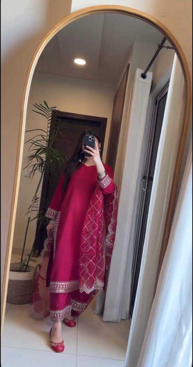 Ynf Malay Satin Silk KESH528 465 Suits & Dresses Islamic Clothing Wedding Collections Wholesale Pakistani Suits Embroidery Suits Ladies Silk Suit Manufacturer