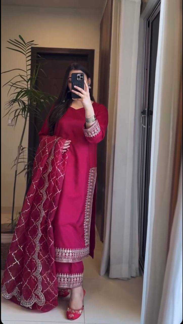 Ynf Malay Satin Silk KESH528 465 Suits & Dresses Islamic Clothing Wedding Collections Wholesale Pakistani Suits Embroidery Suits Ladies Silk Suit Manufacturer