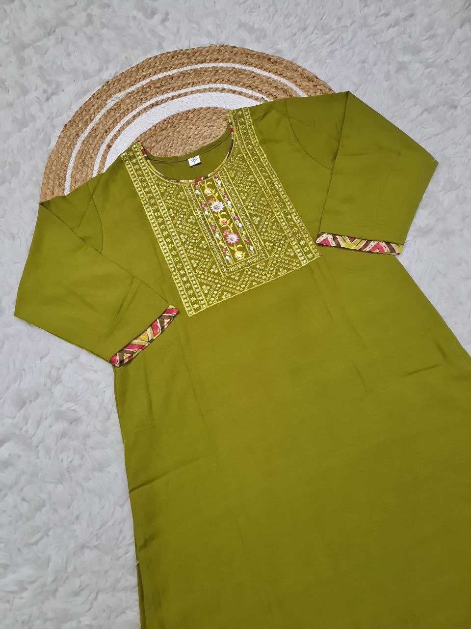 Ynf Muslin Cotton KESH529 SOMYA Kurti Wholesale Cotton Kurtis Embroidered Kurtis Manufacturer