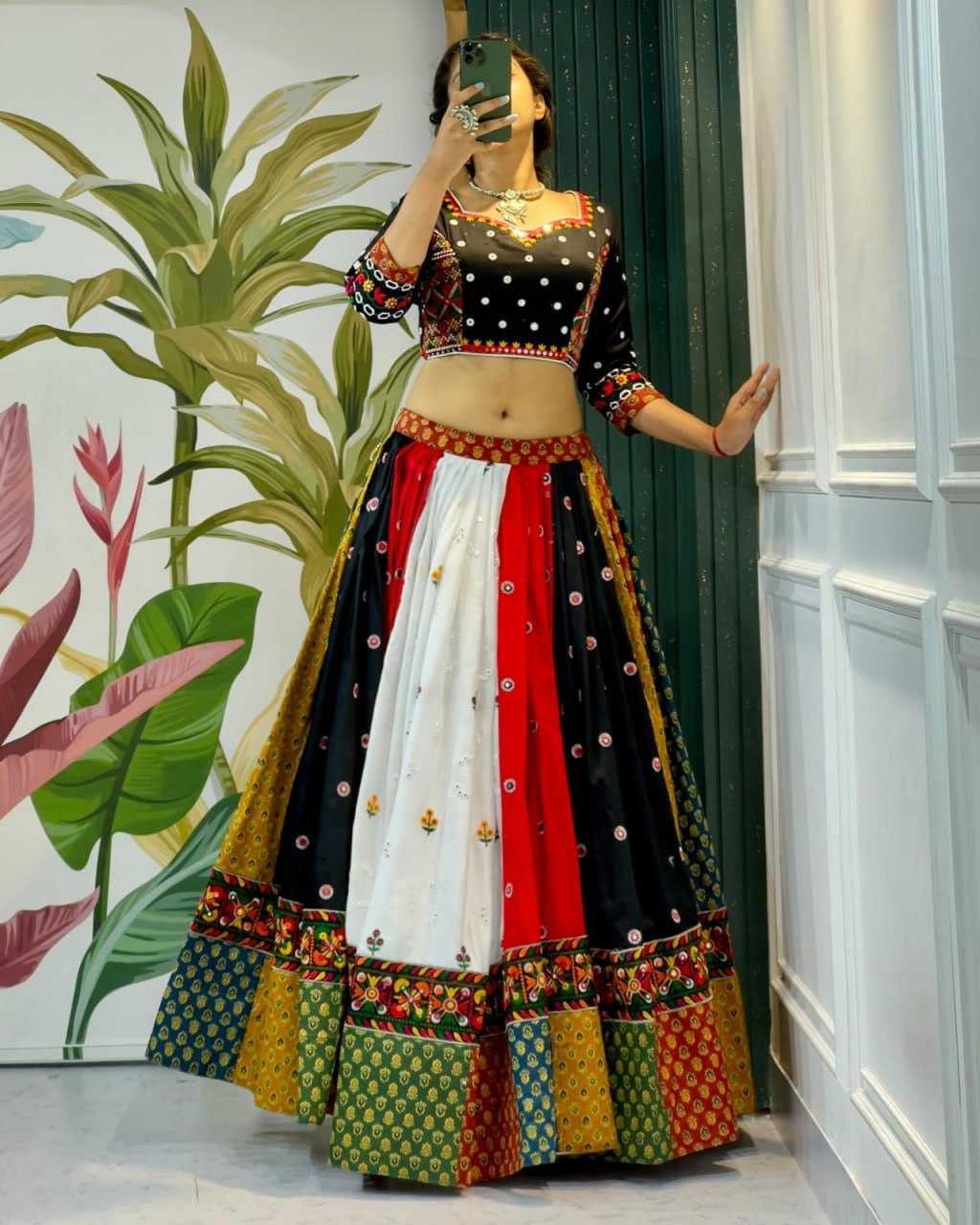 Ynf Muslin Cotton RIN207 1542 Lehengas Wholesale Printed Lehenga Mirror Work Lehenga Manufacturer