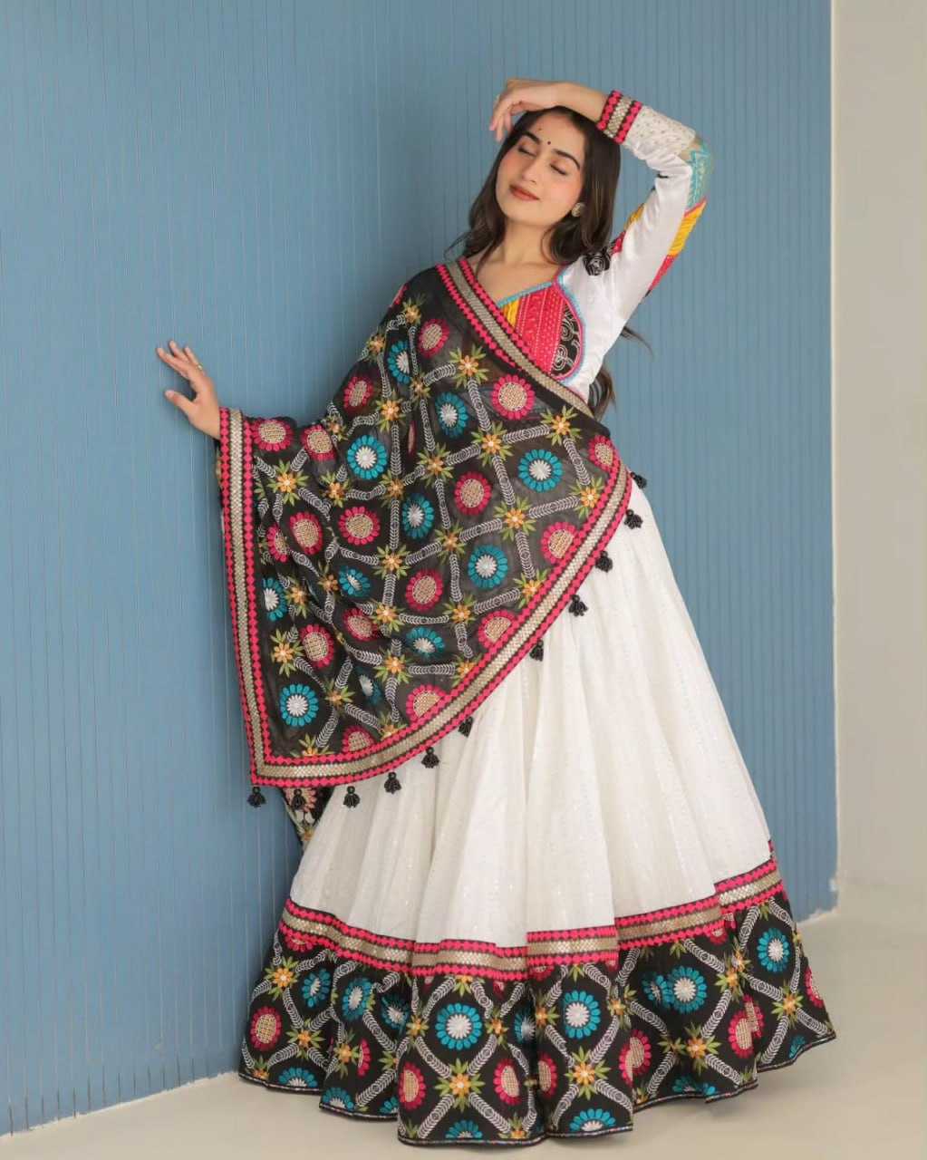 Ynf Muslin Cotton RIN207 1543 Lehengas Festive Collections Wholesale Fancy Lehenga Printed Lehenga Mirror Work Lehenga Navratri Chaniya Choli Manufacturer