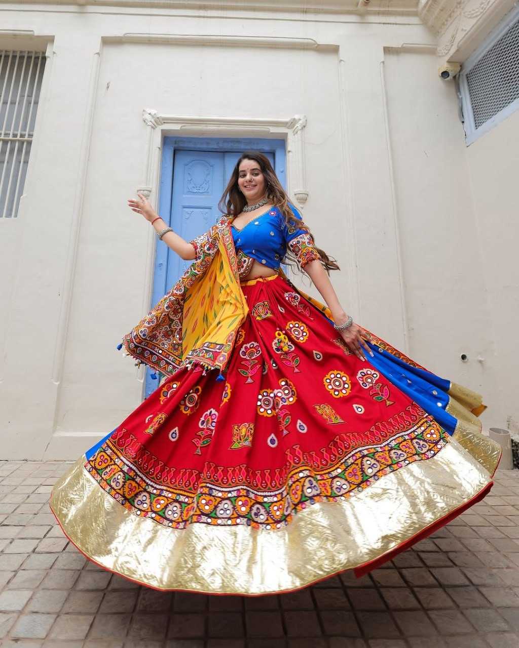 Ynf Muslin Cotton RIN207 1561 Lehengas Festive Collections Wholesale Fancy Lehenga Chaniya Choli Mirror Work Lehenga Navratri Chaniya Choli Manufacturer