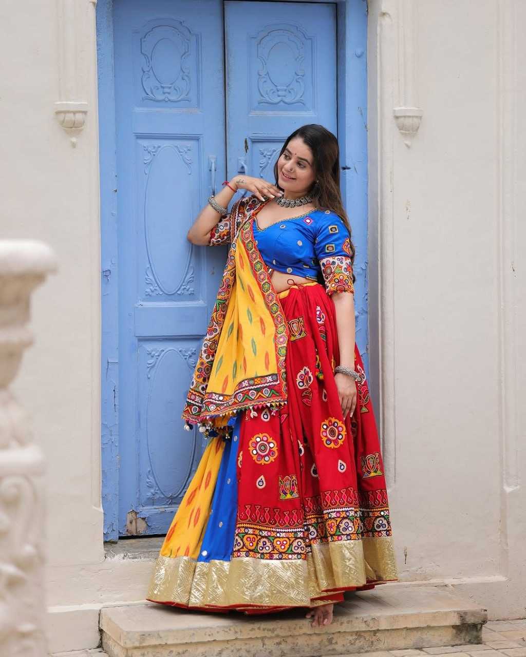 Ynf Muslin Cotton RIN207 1561 Lehengas Festive Collections Wholesale Fancy Lehenga Chaniya Choli Mirror Work Lehenga Navratri Chaniya Choli Manufacturer