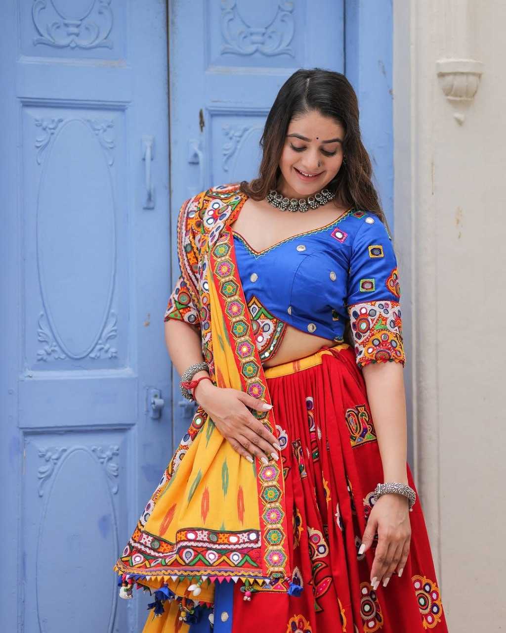 Ynf Muslin Cotton RIN207 1561 Lehengas Festive Collections Wholesale Fancy Lehenga Chaniya Choli Mirror Work Lehenga Navratri Chaniya Choli Manufacturer