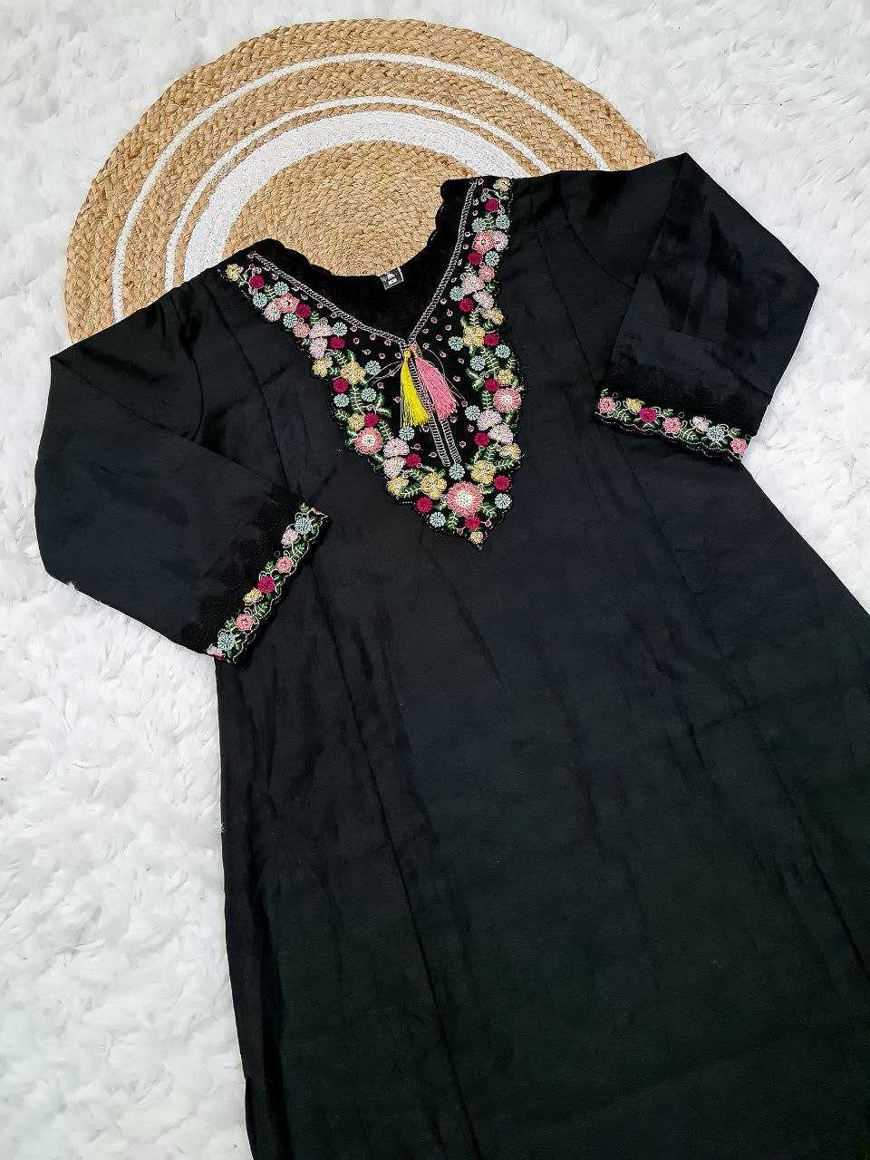 Ynf Muslin KESH529 KAJAL Kurti Wholesale Casual Kurtis Festive Kurtis Party Wear Kurtis Embroidered Kurtis A-Line Kurtis Manufacturer