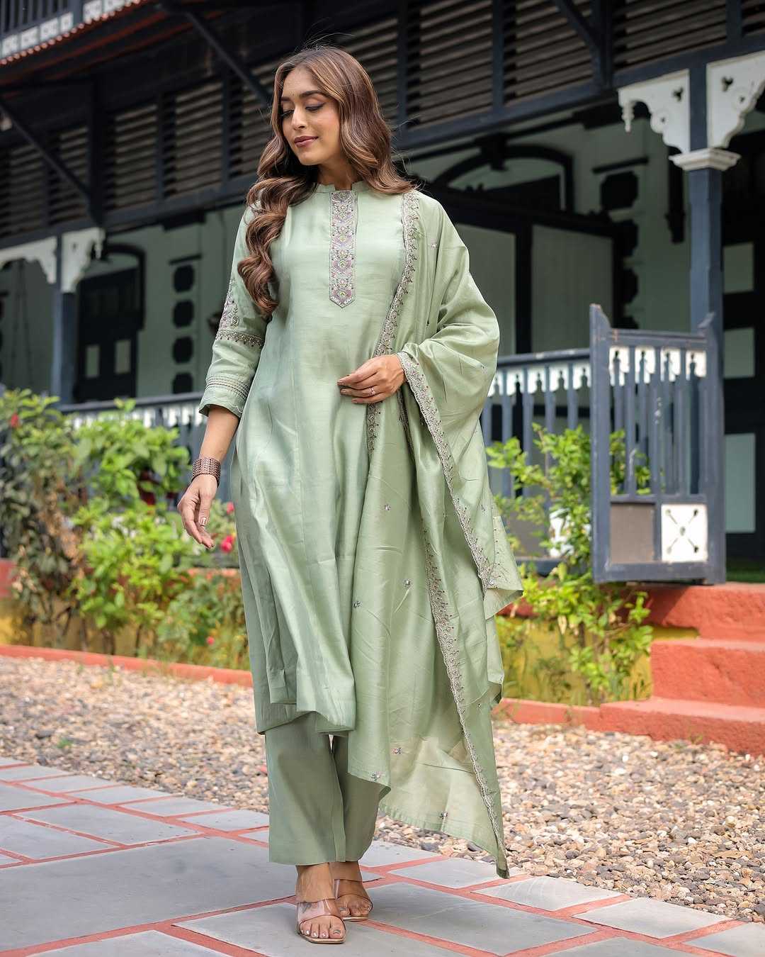 Ynf Muslin KESH545 1034 Suits & Dresses Wholesale Ladies Suits Embroidery Suits Anarkali Suits Party wear suits Manufacturer