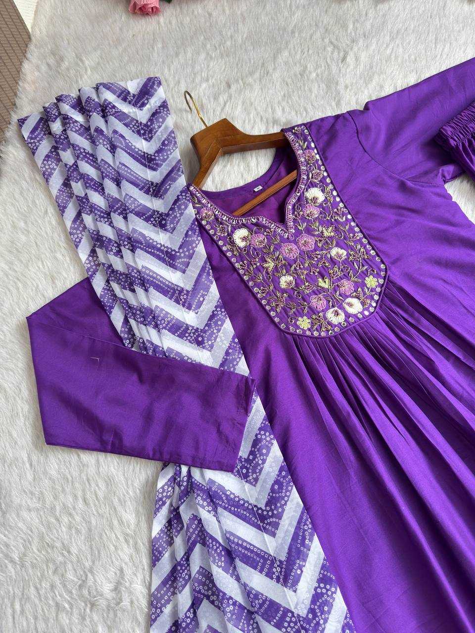 Ynf Muslin Silk KESH513 471 Gowns Wholesale Party Wear Gowns Designer Gowns Silk Gowns Manufacturer
