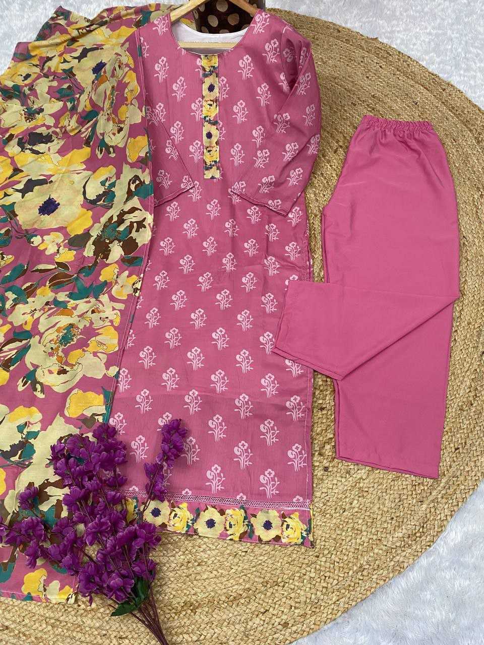 Ynf Muslin Silk KESH526 G68 Kurti Wholesale Party Wear Kurtis Designer Kurtis Fancy Kurti Manufacturer
