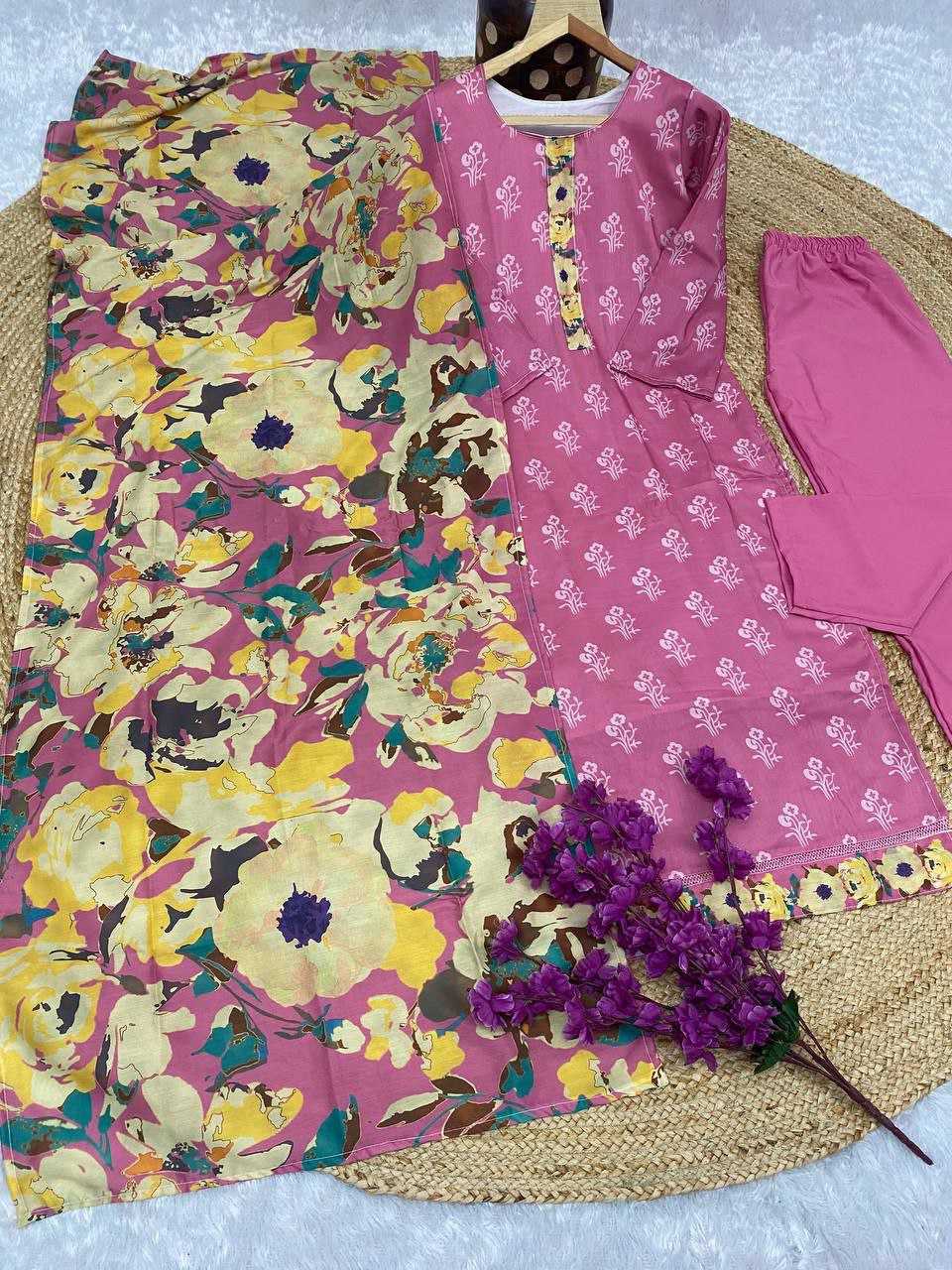 Ynf Muslin Silk KESH526 G68 Kurti Wholesale Party Wear Kurtis Designer Kurtis Fancy Kurti Manufacturer