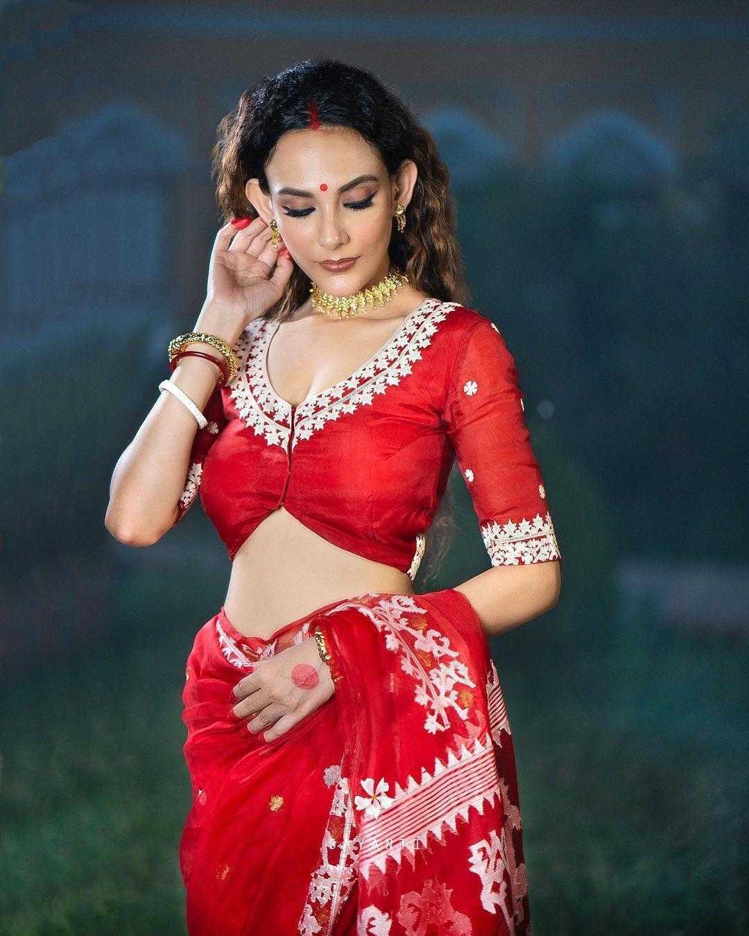 Ynf Organza RIN134 0229 Sarees Festive Collections Wholesale Organza Sarees Embroidered Sarees Onam Collections Manufacturer