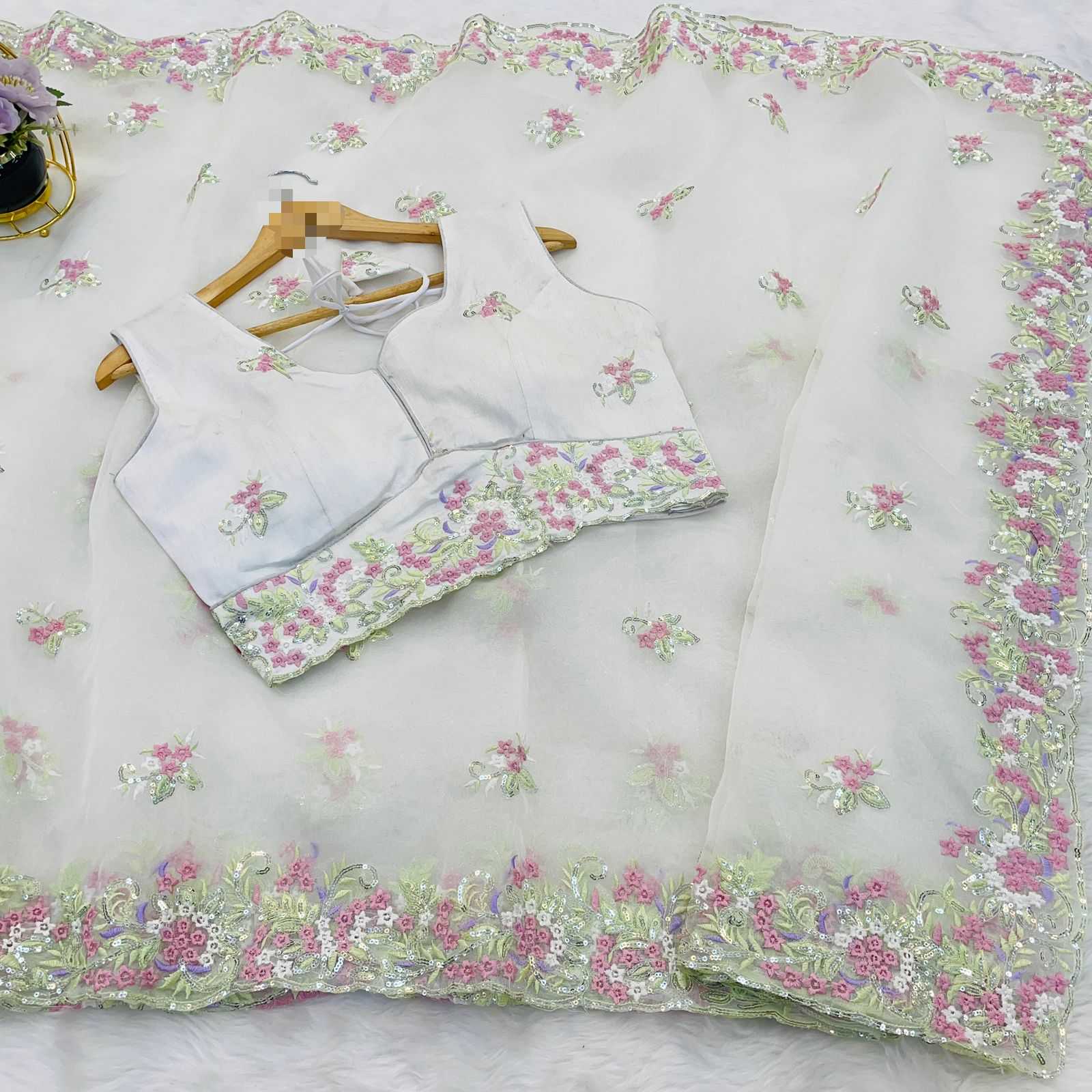 Ynf Organza RIN164 Sheer Elegance Sarees Festive Collections Wholesale White Sarees Lightweight Sarees Onam Collections Manufacturer