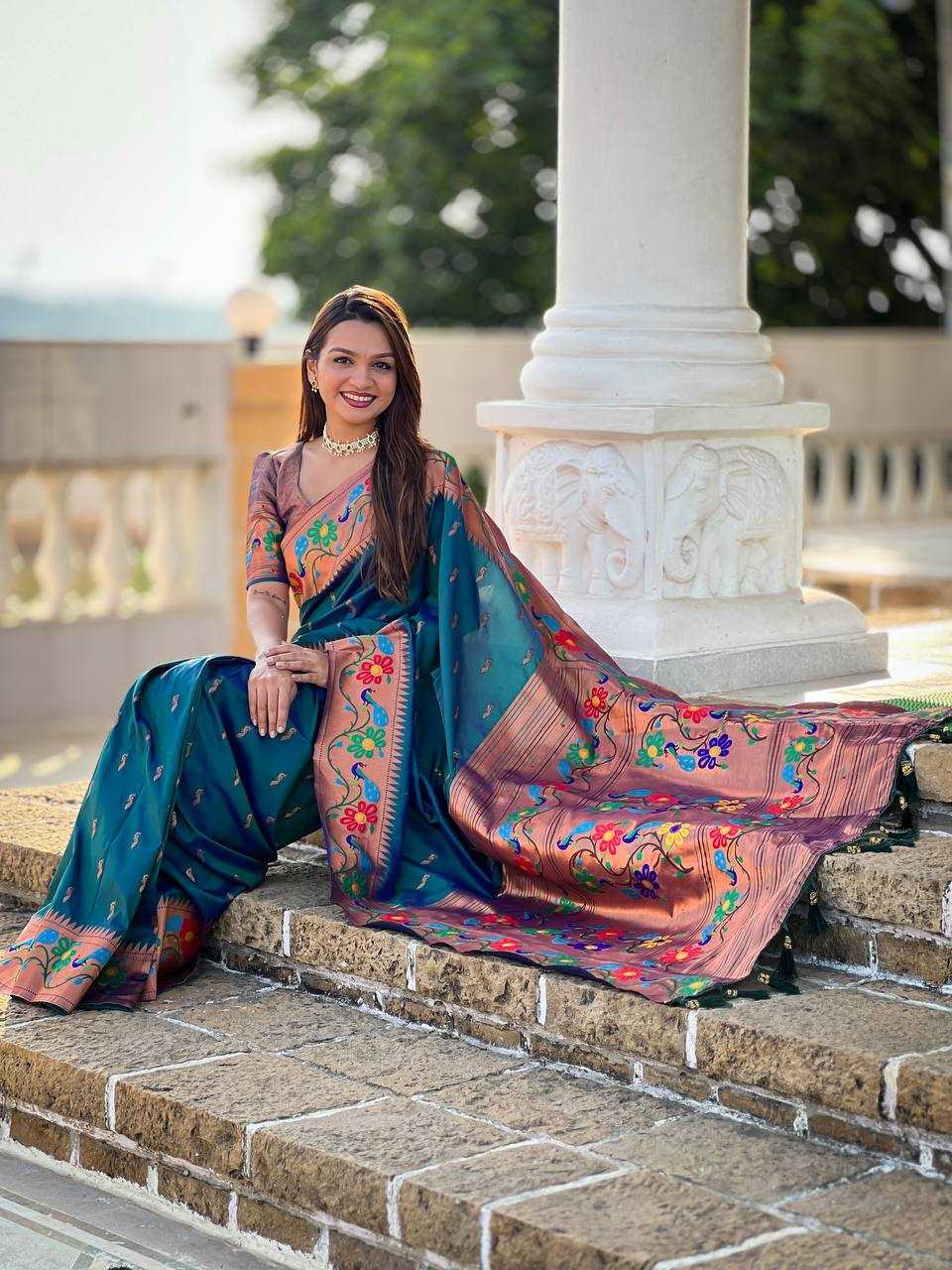 Ynf Paithani Silk RIN150 Anuradha Paithani Silk Sarees Wholesale Zari Border Silk Sarees Silk Sarees For Weddings Manufacturer