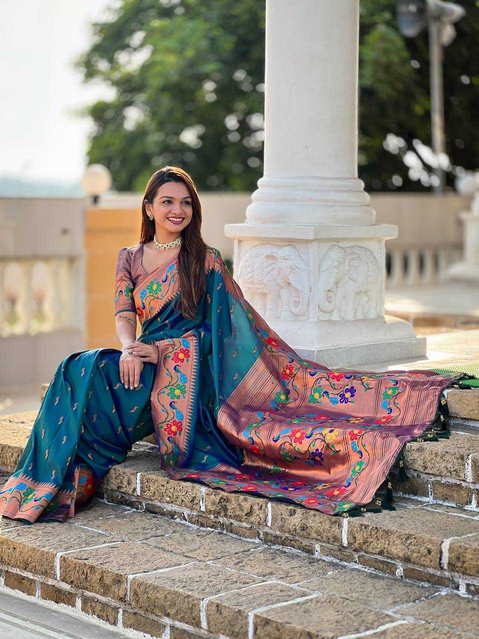 Ynf Paithani Silk RIN150 Anuradha Paithani Silk Sarees Wholesale Zari Border Silk Sarees Silk Sarees For Weddings Manufacturer