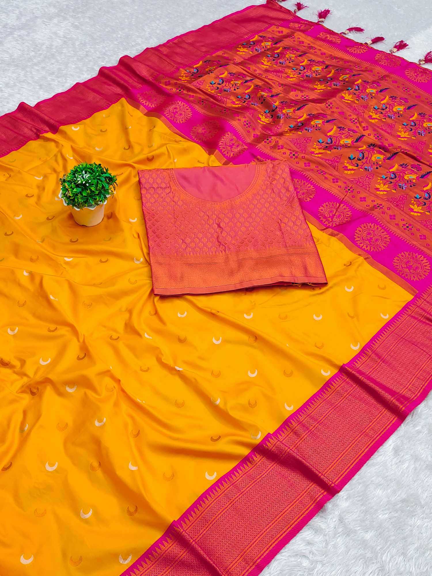Ynf Paithani Silk RIN150 Chandrakore Paithani-2 Silk Sarees Wholesale Designer Silk Sarees Zari Border Silk Sarees Manufacturer