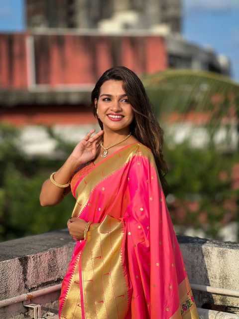 Ynf Paithani Silk RIN150 Kalakruti Paithani Silk Sarees Wedding Collections Wholesale Zari Border Silk Sarees Sangeet Outfits Manufacturer
