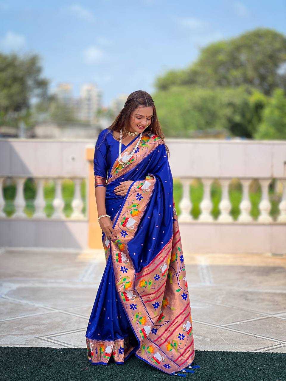 Ynf Paithani Silk RIN150 Rajhans Pethani Silk Sarees Wholesale Fancy Silk Sarees Zari Border Silk Sarees Manufacturer
