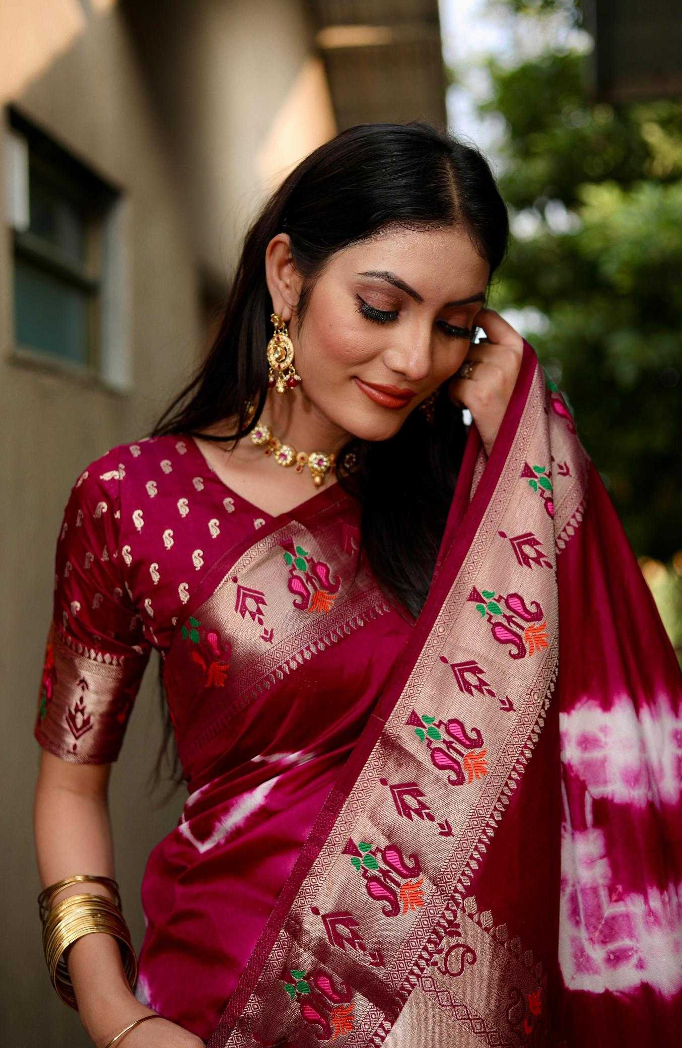 Ynf Paithani Silk RIN183 VATIKA Silk Sarees Wholesale Paithani Sarees Lightweight Silk Sarees Silk Sarees For Weddings Manufacturer