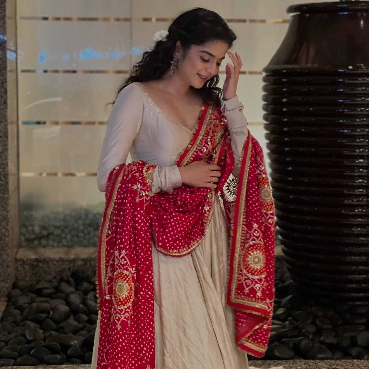 Ynf Premium Roman Silk KESH499 3131 Gowns Wholesale Fancy Gowns Party Gowns Long Gowns Manufacturer