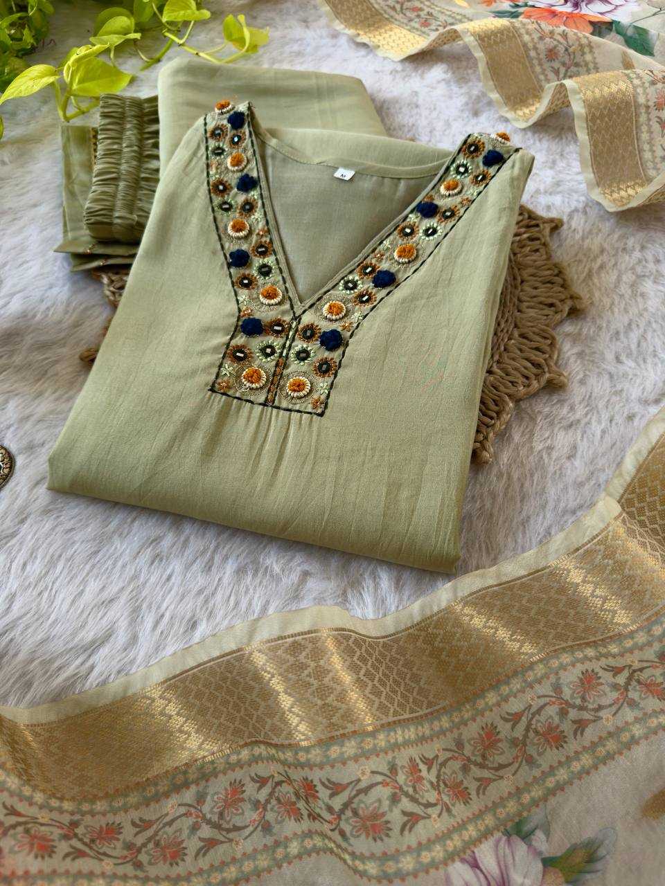Ynf Premium Roman Silk KESH513 427 Suits & Dresses Wholesale Ladies Suits Party wear suits Designer Suits Manufacturer