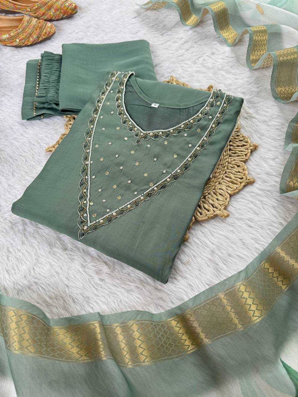 Ynf Premium Roman Silk KESH513 480 Suits & Dresses Wedding Collections Festive Collections Wholesale Ladies Salwar Suits Ladies Silk Suit Wedding Outfits Manufacturer