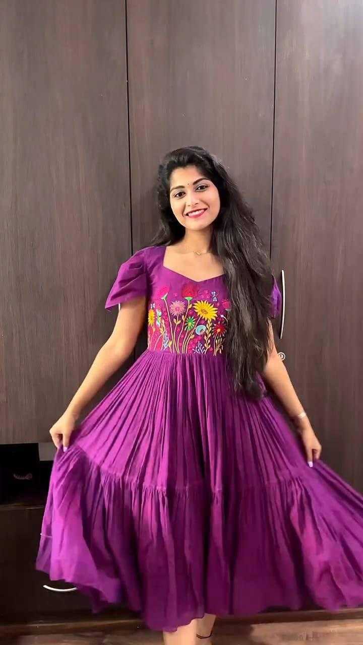 Ynf Pure Cotton KESH539 Trending Gowns Wholesale Printed Gowns Fancy Gowns Long Gowns Manufacturer