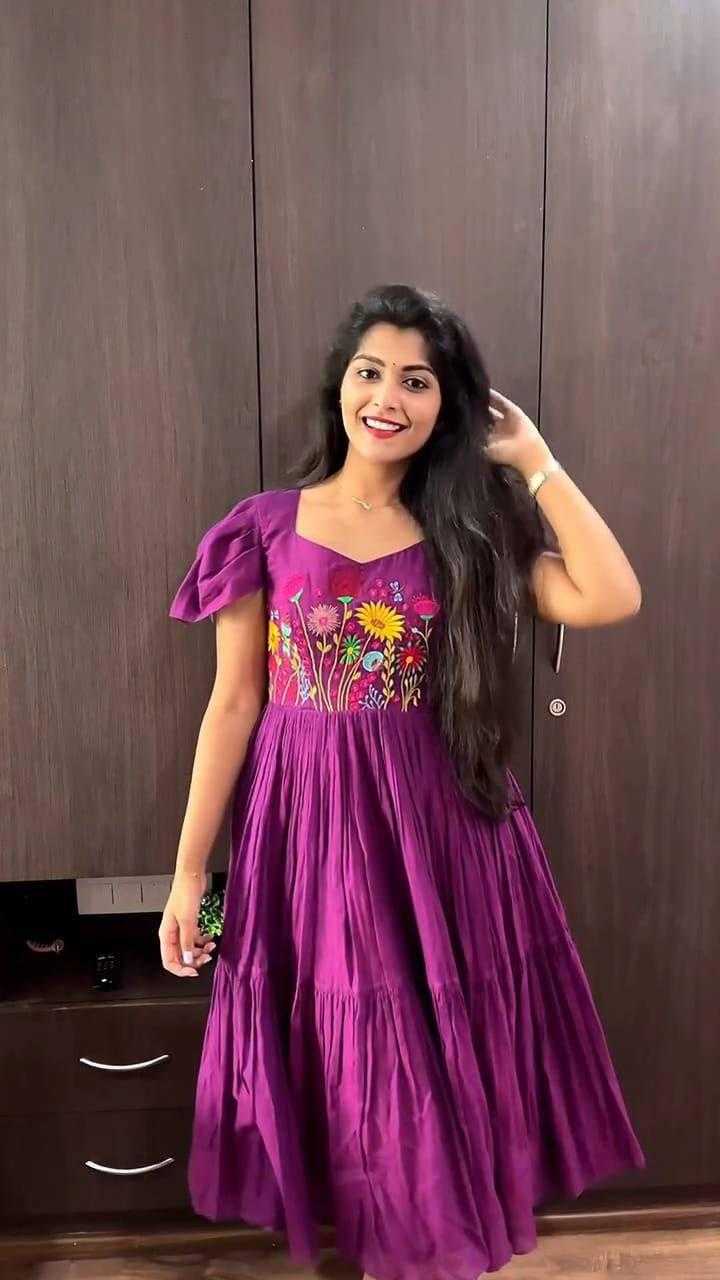 Ynf Pure Cotton KESH539 Trending Gowns Wholesale Printed Gowns Fancy Gowns Long Gowns Manufacturer