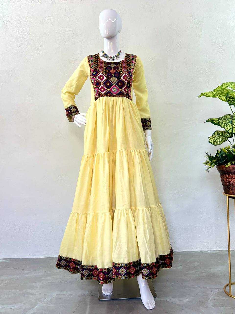 Ynf Pure Cotton KESH543 104 Gowns Wholesale Printed Gowns Fancy Gowns Embroidery Gowns Manufacturer