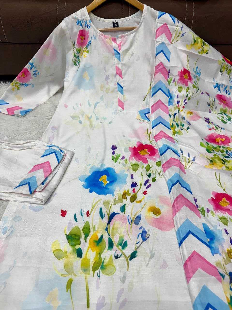 Ynf Pure Linen RIN217 327 Suits & Dresses Wedding Collections Festive Collections Wholesale Designer dresses Printed Dresses Wedding Outfits Manufacturer