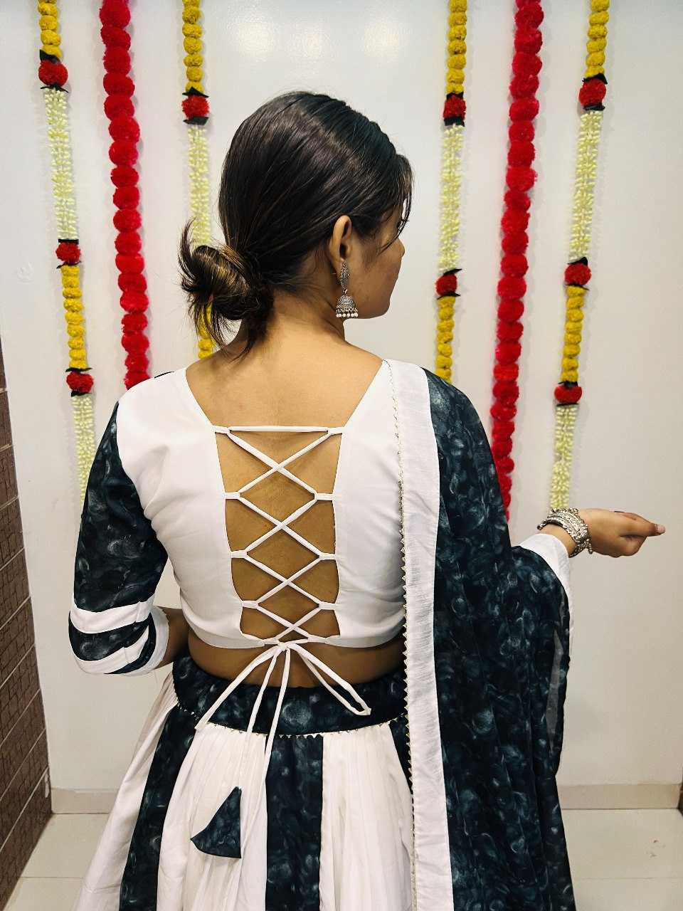 Ynf Pure Silk RIN227 7062 Lehengas Wedding Collections Festive Collections Wholesale Silk Lehenga Mirror Work Lehenga Lehenga With Blouse Manufacturer